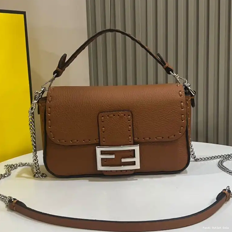 Selleria Fendi Brown Baguette Bag Mini Leather Romano In Cuoio 0629
